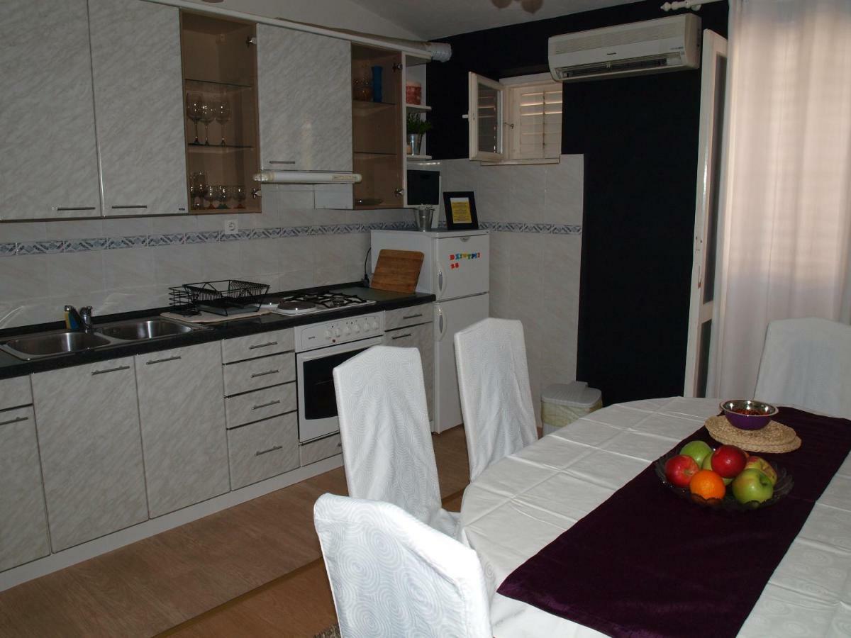 Apartment Duje Makarska Ngoại thất bức ảnh